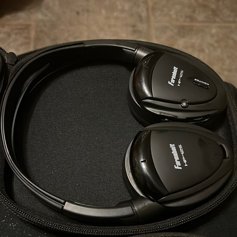 Brand new car headphones